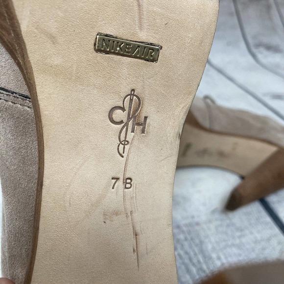 Cole Haan Size 7B Stephanie Platform Ankle Suede Lace Up Booties Beige - Picture 9 of 10